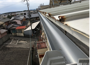 交換後の雨樋